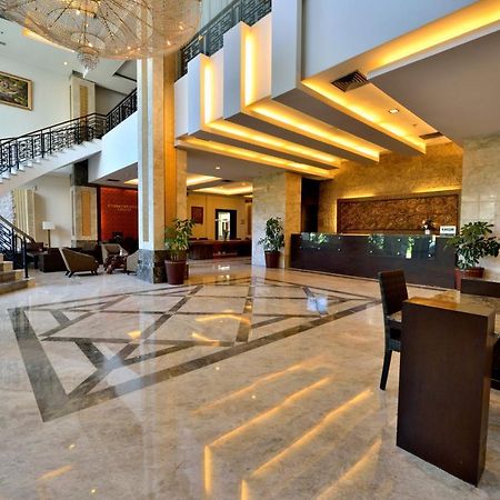 Gino Feruci Kebon Jati By Kagum Hotels Bandung Exterior photo